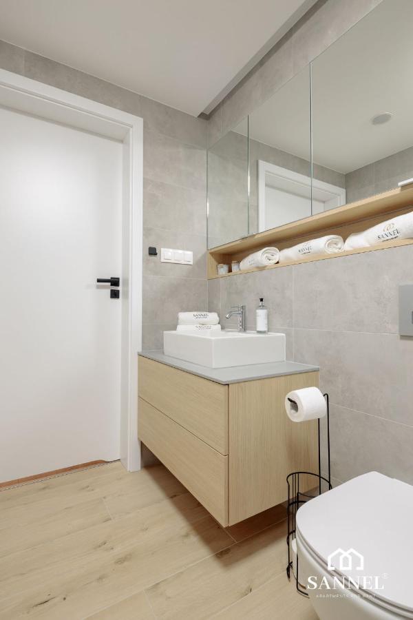 Apartament Baltic Blues Z Dostepem Do Basenow,Strefy Saun,Jacuzzi - Pinea Apartments Pobierowo - Sannel Apartments For Rent Εξωτερικό φωτογραφία